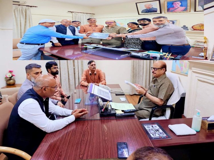 .भा.पत्रकार सुरक्षा समिति ने  दिल्ली में कांग्रेस राष्ट्रीय महासचिव तारिक अनवर से पत्रकार सुरक्षा कानून के लिए समर्थन मांगा।