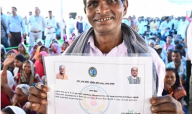 छत्तीसगढ़ सरकार आदिवासी समुदाय के जुड़े हर मसले को पूरी संवेदनशीलता और तत्परता से निराकरण करने के साथ उनकी बेहतरी के लिए कदम उठा रही है।