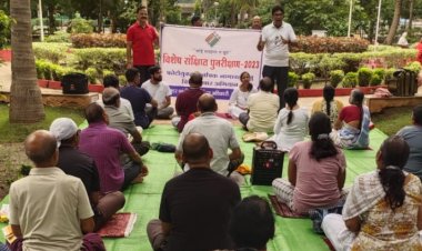 अनुपम गार्डन में मॉर्निंग वॉक में आए नागरिकों को बताया गया मतदान का महत्व