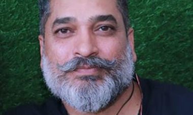 मोदी का लाल किले के प्राचीर से भ्रष्टाचार और वंशवाद के खिलाफ लड़ाई का आवाह्न राजनीतिक भोथरापन से ज्यादा कुछ नहीं...