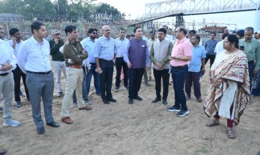 धार्मिक न्यास एवं धर्मस्व विभाग के सचिव, रायपुर कमिश्नर ने राजिम कुंभ कल्प मेला तैयारी के संबंध में संयुक्त रूप से ली बैठक