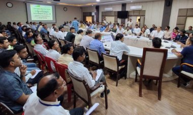 आपस में समन्वय बनाकर शांतिपूर्ण ढंग से निष्पक्ष चुनाव कराए: व्यय प्रेक्षकों के निर्देश