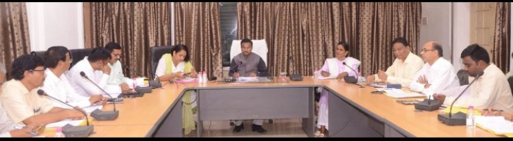 नही चलेगी लेट-लतीफी, कार्यालयों में निर्धारित समय पर उपस्थिति को लेकर संभागायुक्त सख्त