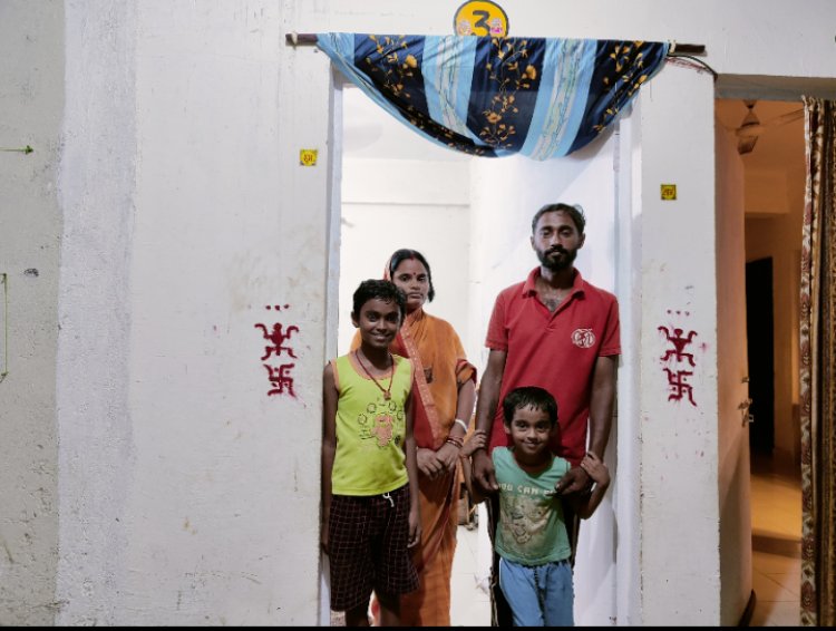 प्रधानमंत्री आवास योजना से विश्वजीत की जिंदगी में आई खुशियों की बहार