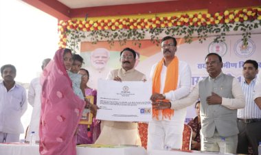 महतारी वंदन सम्मान कार्यक्रम : बाल विवाह मुक्त छत्तीसगढ़ बनाने दिलाई शपथ