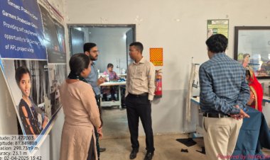 जिला पंचायत सीईओ श्री कुमार विश्वरंजन ने ग्राम पंचायत तुलसी नेवरा में पंचायत भवन का किया निरीक्षण