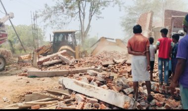 सुशासन तिहार का असरः आवेदनों पर कार्रवाई शुरू   ग्राम चपरीद में अतिक्रमणकारियों से भूमि कराई मुक्त   मुख्यमंत्री श्री विष्णुदेव साय के प्रति जताया आभार