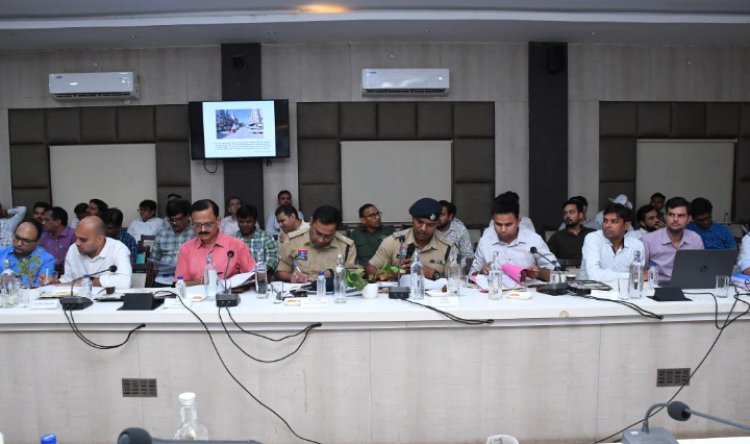 यातायात सुधार के लिए प्रशासन-जनप्रतिनिधि मिलकर करें प्रयासः सांसद श्री बृजमोहन अग्रवाल