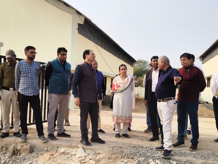 20 जनवरी तक पूरा करें प्रयास आवासीय विद्यालय का काम-कलेक्टर