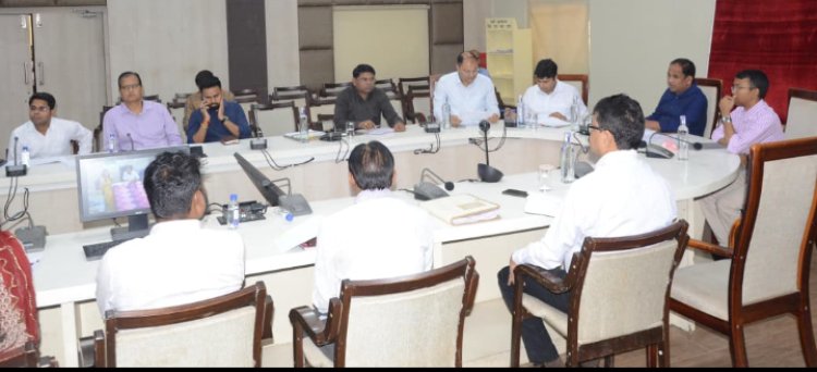 समय-सीमा बैठक में कलेक्टर के निर्देश: अविवादित बटवारे में न हो देरी, ई-ऑफिस एवं ई अटेंडेंस सुनिश्चित करें