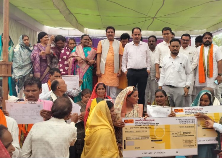अभनपुर विकासखंड के परसदा सोंठ में जनसमस्या निवारण शिविर  