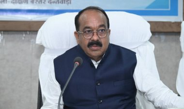 निर्माण कार्यों में गुणवत्ता और समय-सीमा से कोई समझौता नहीं, अधिकारियों को कार्य संस्कृति में बदलाव के निर्देश